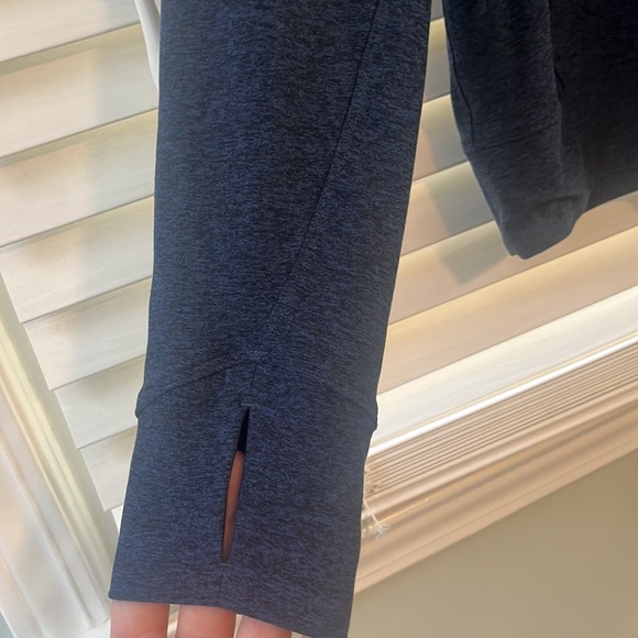 Outdoor voices Cloudknit hoodie - Picture 3 of 3